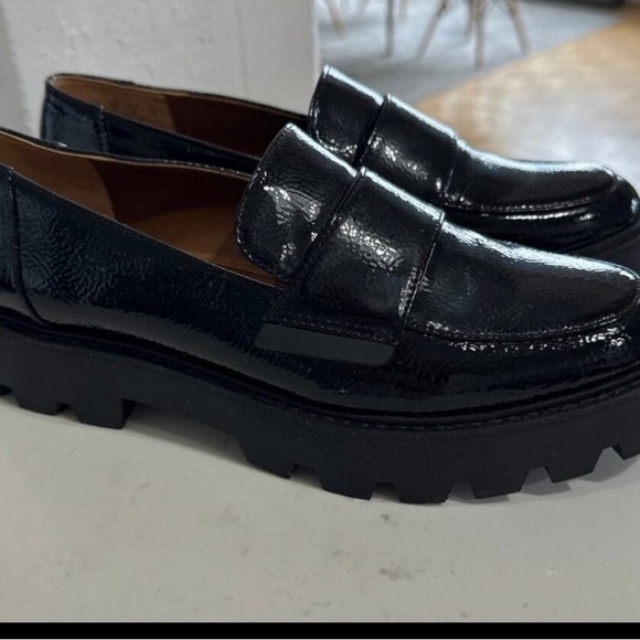 Franco Sarto Brindy Platform Patent Leather Loafer, Size 8.5 - Picture 2 of 3